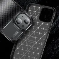 Case Ancus AutoFocus Carbon Fiber για Apple iPhone 15 Black