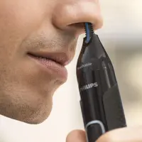 Facial Trimmer for Nose & Eyebrows - Philips NT5650/16